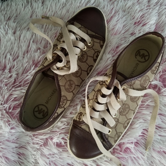 Michael kors fashion sneaker - Picture 2 of 2